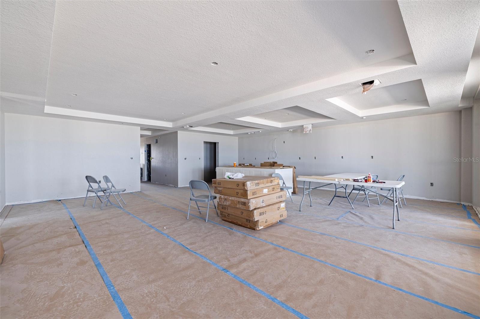 Image 10 of 27 For 14048 Gulf Boulevard 201