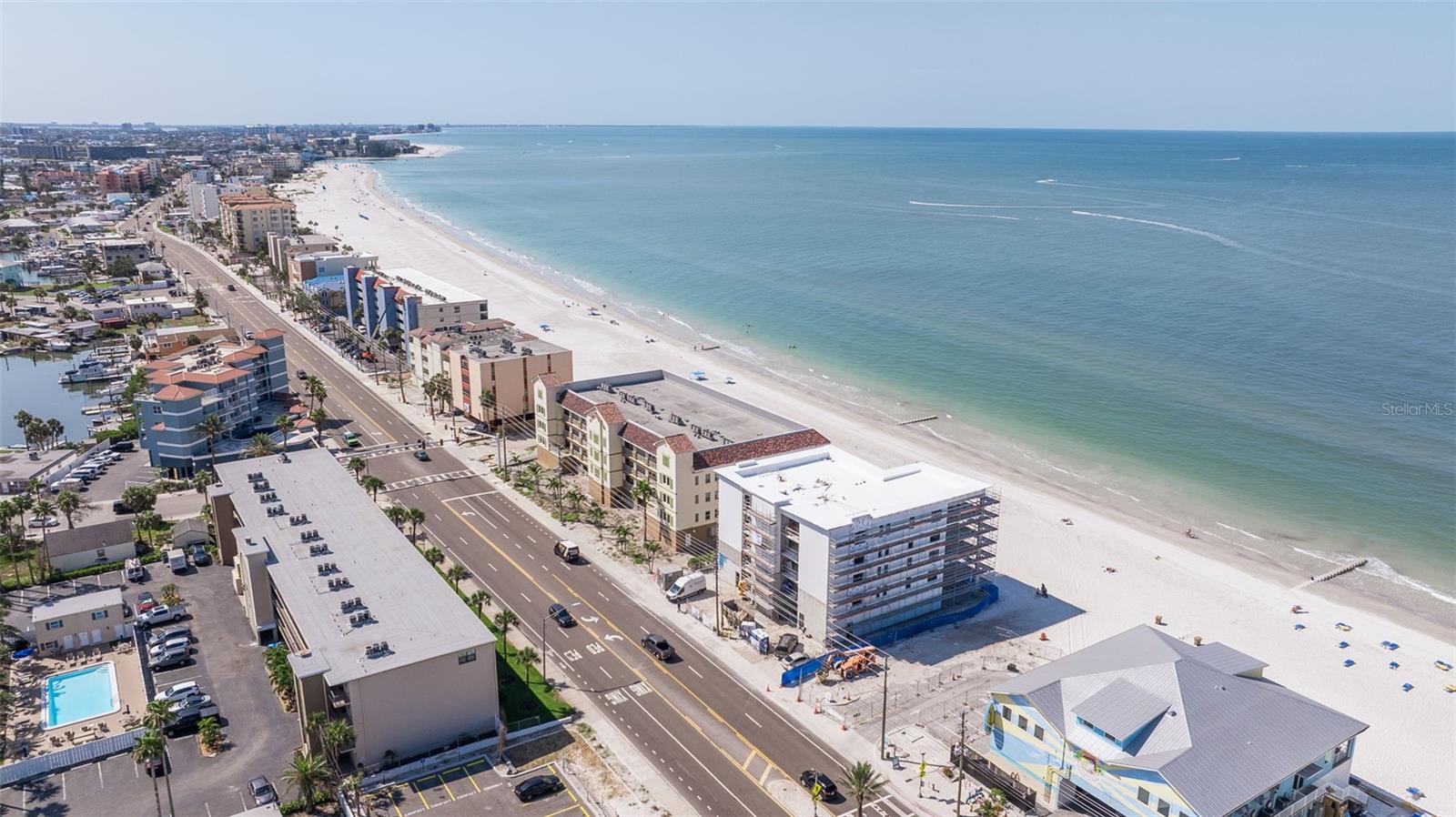 Image 19 of 27 For 14048 Gulf Boulevard 201