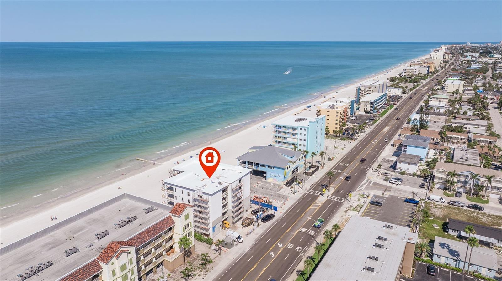 Image 20 of 27 For 14048 Gulf Boulevard 201