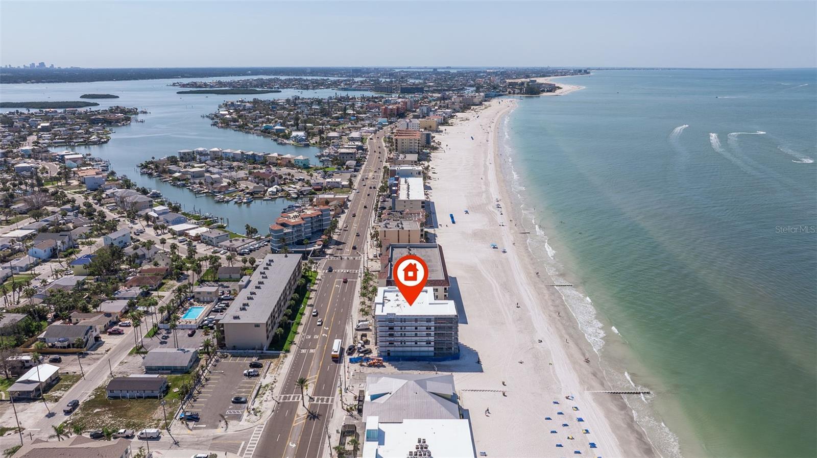 Image 24 of 27 For 14048 Gulf Boulevard 201
