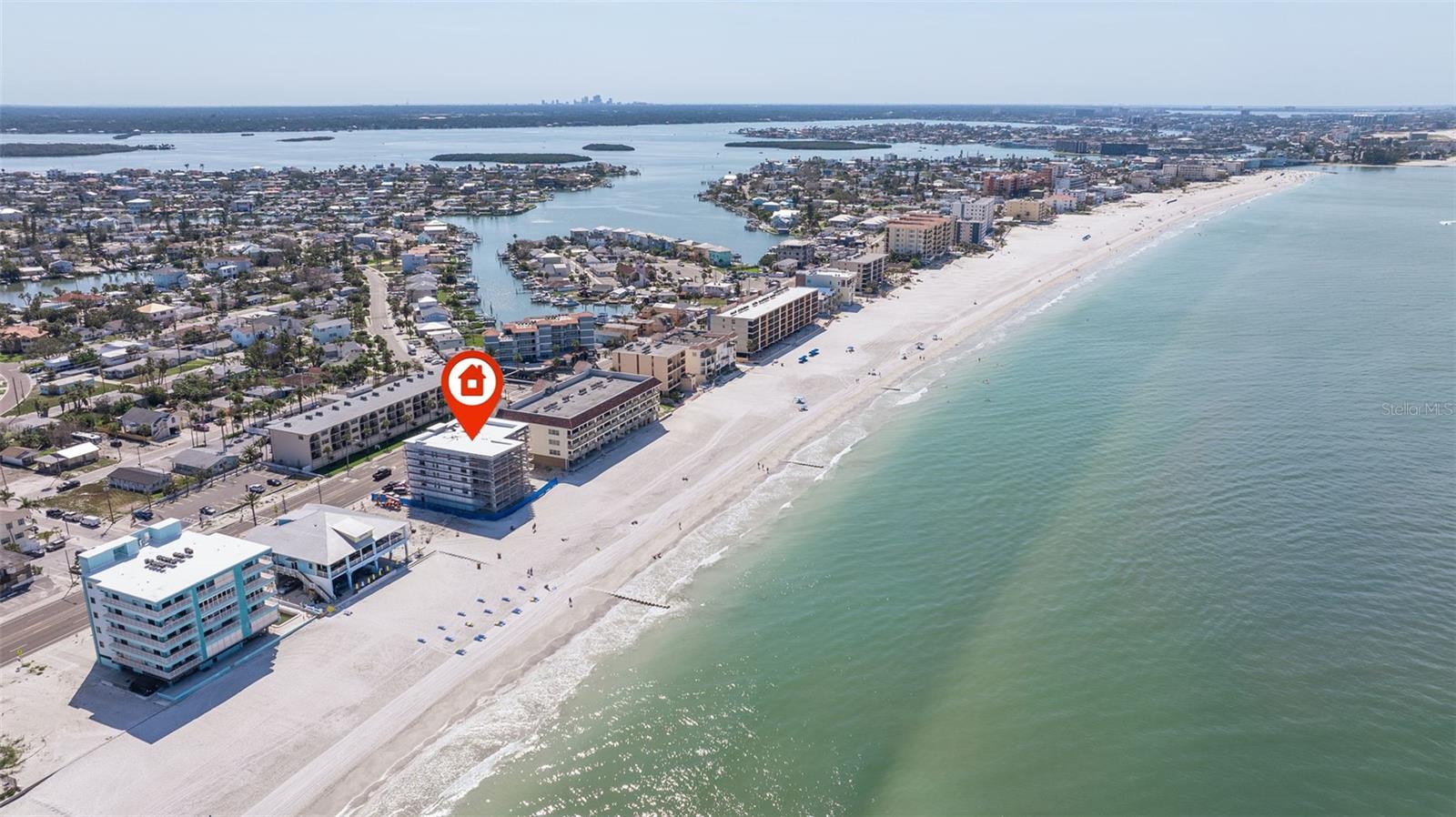 Image 25 of 27 For 14048 Gulf Boulevard 201