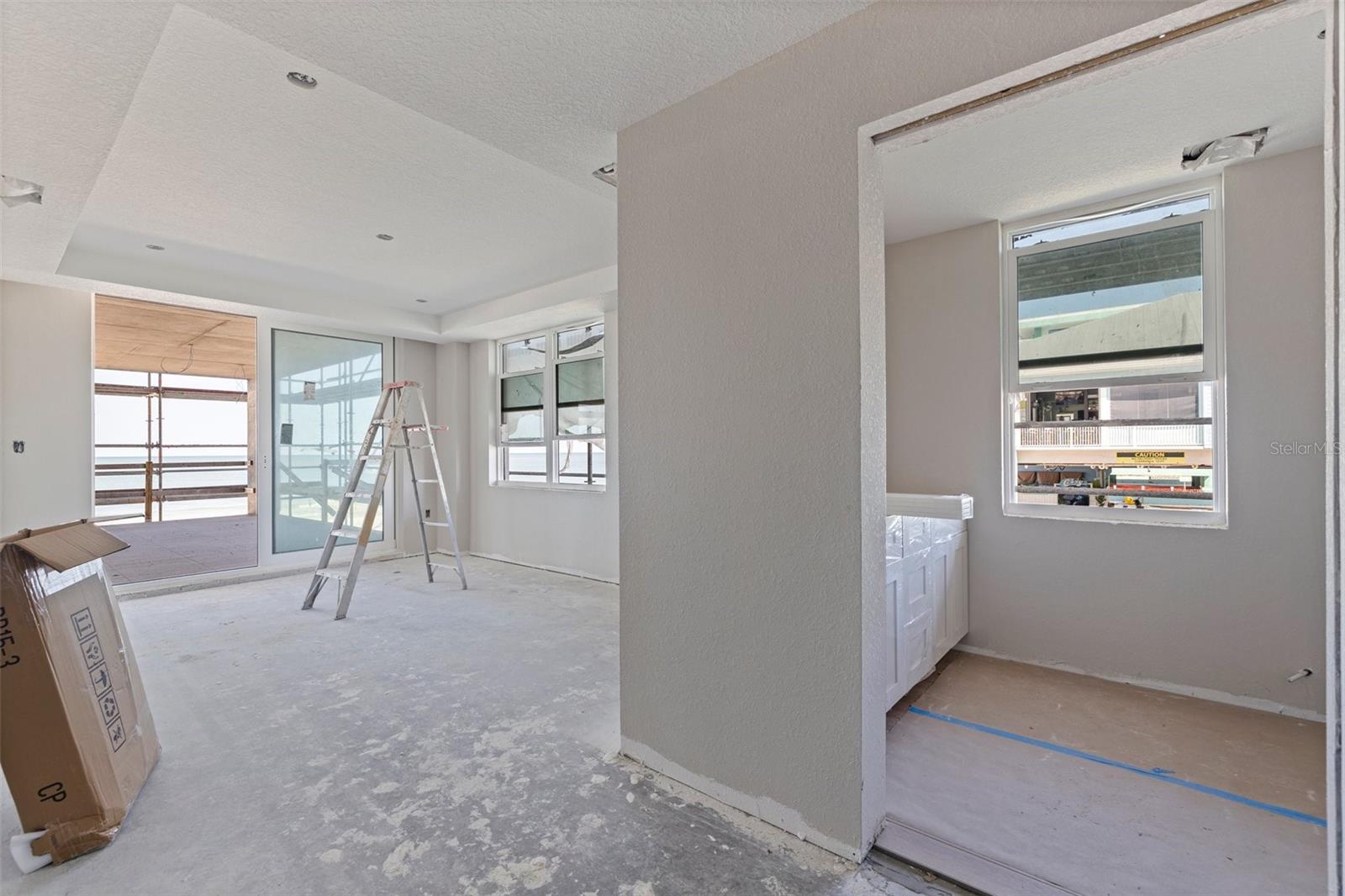Image 9 of 27 For 14048 Gulf Boulevard 201