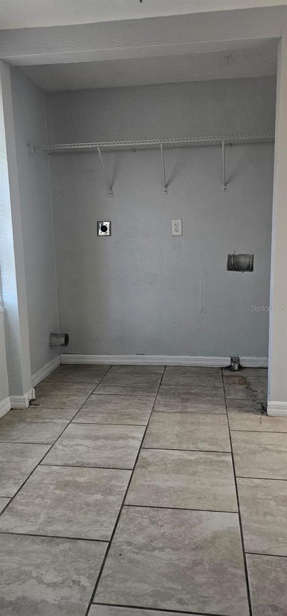 Image 14 of 17 For 9307 16th Street