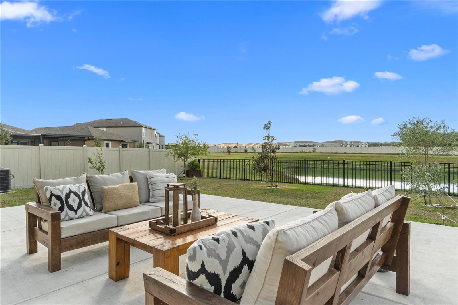 Image 46 of 51 For 8968 Parsons Hill Boulevard