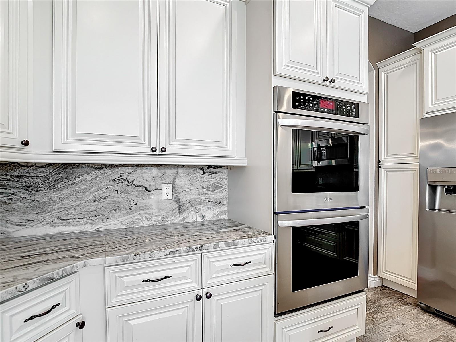Listing photo id 16 for 1443 Obear Court