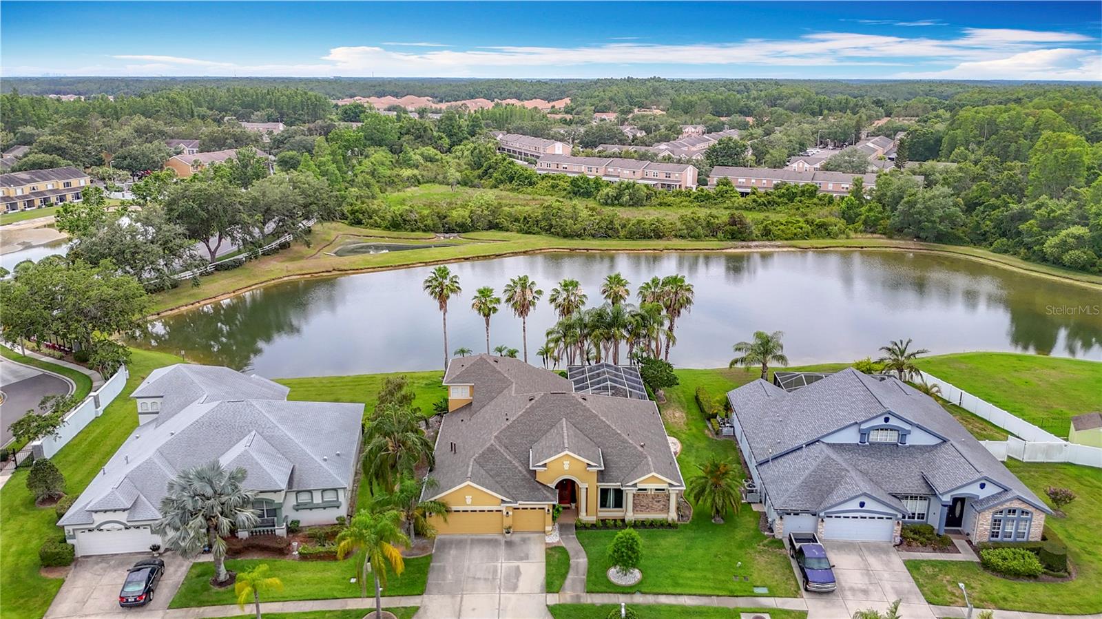 Listing photo id 2 for 1443 Obear Court