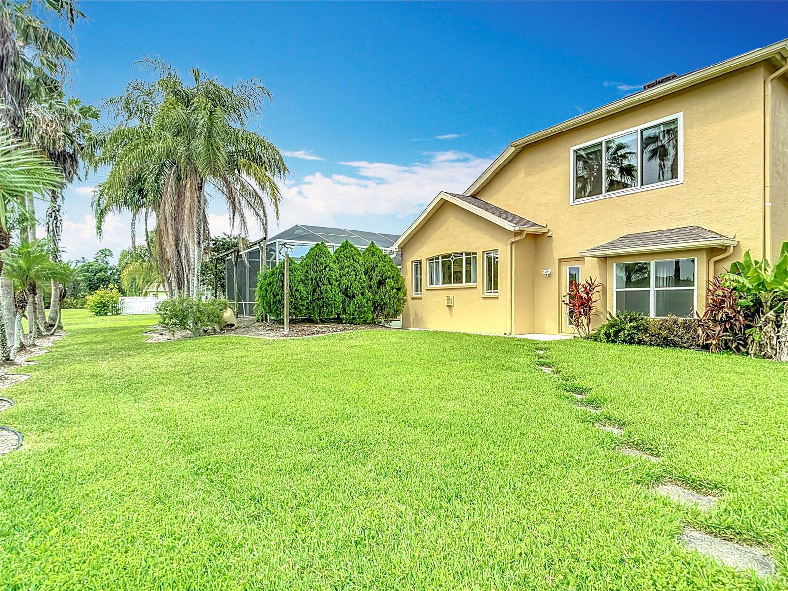 Listing photo id 56 for 1443 Obear Court
