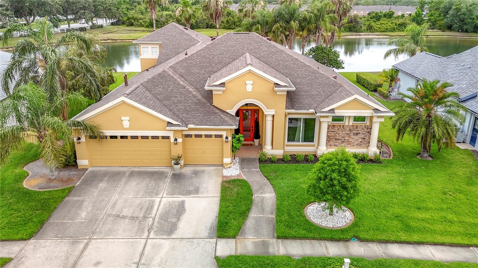 Listing photo id 64 for 1443 Obear Court