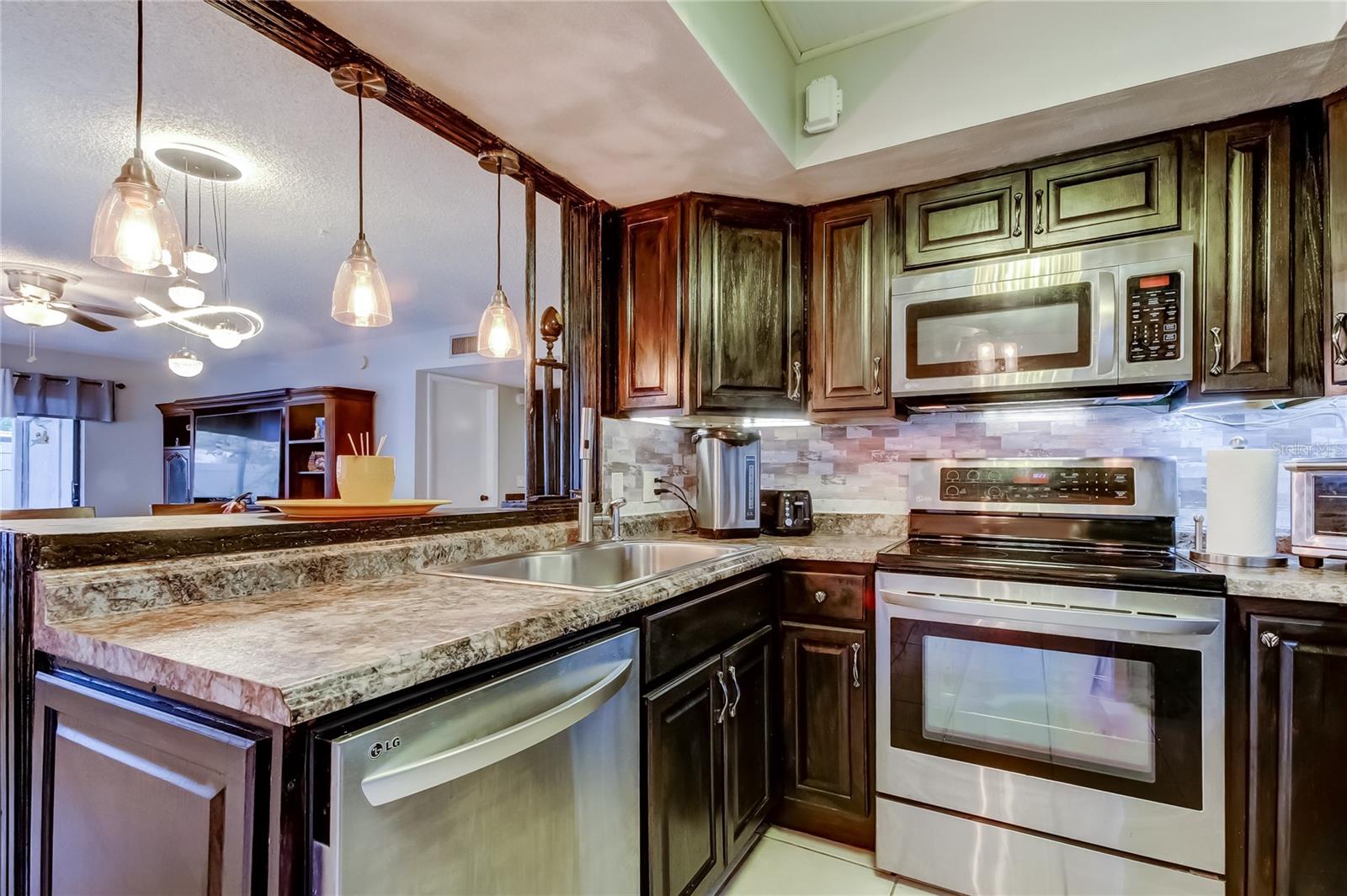 Image 17 of 53 For 700 Starkey Road 1216