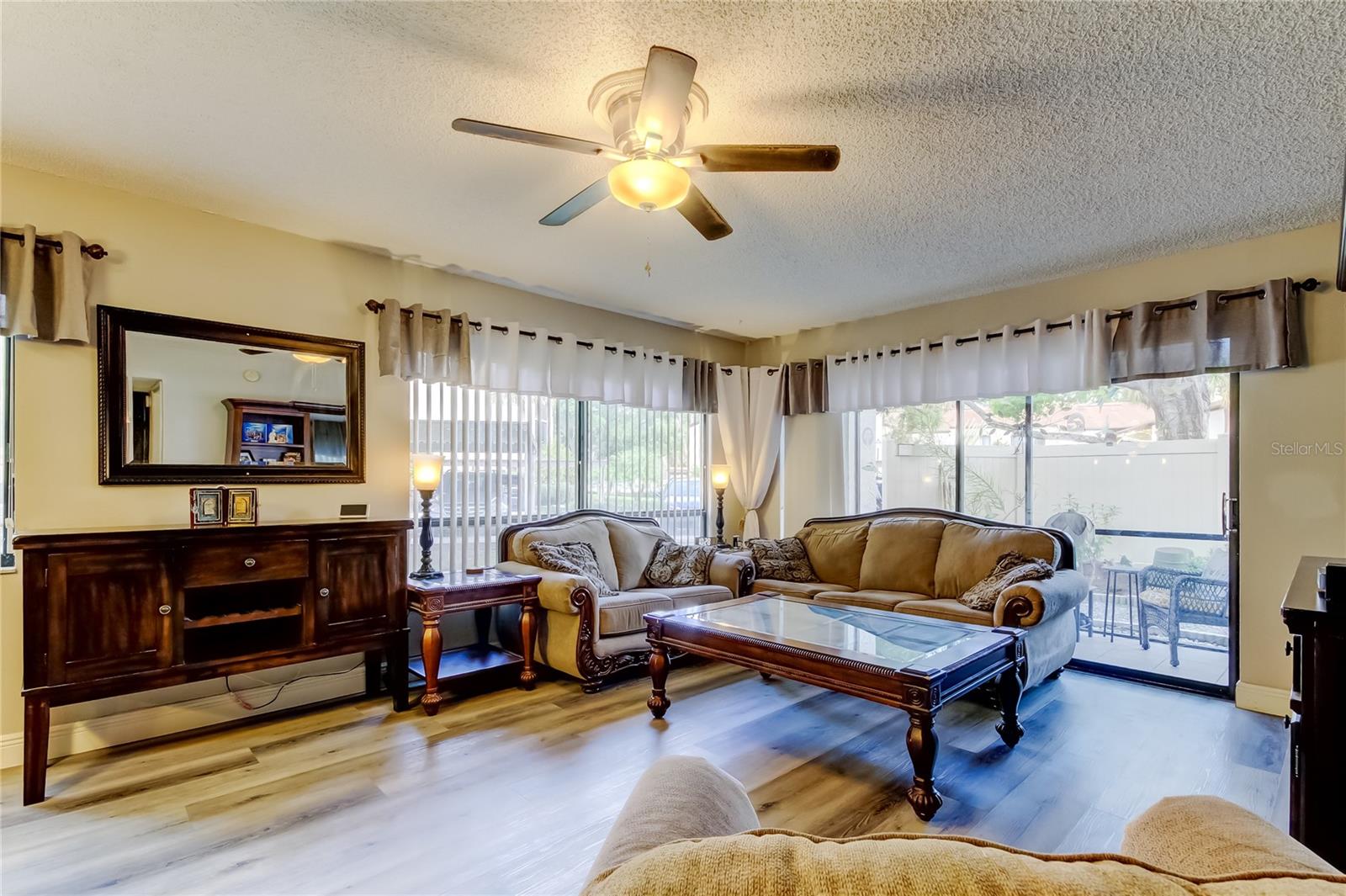 Image 22 of 53 For 700 Starkey Road 1216