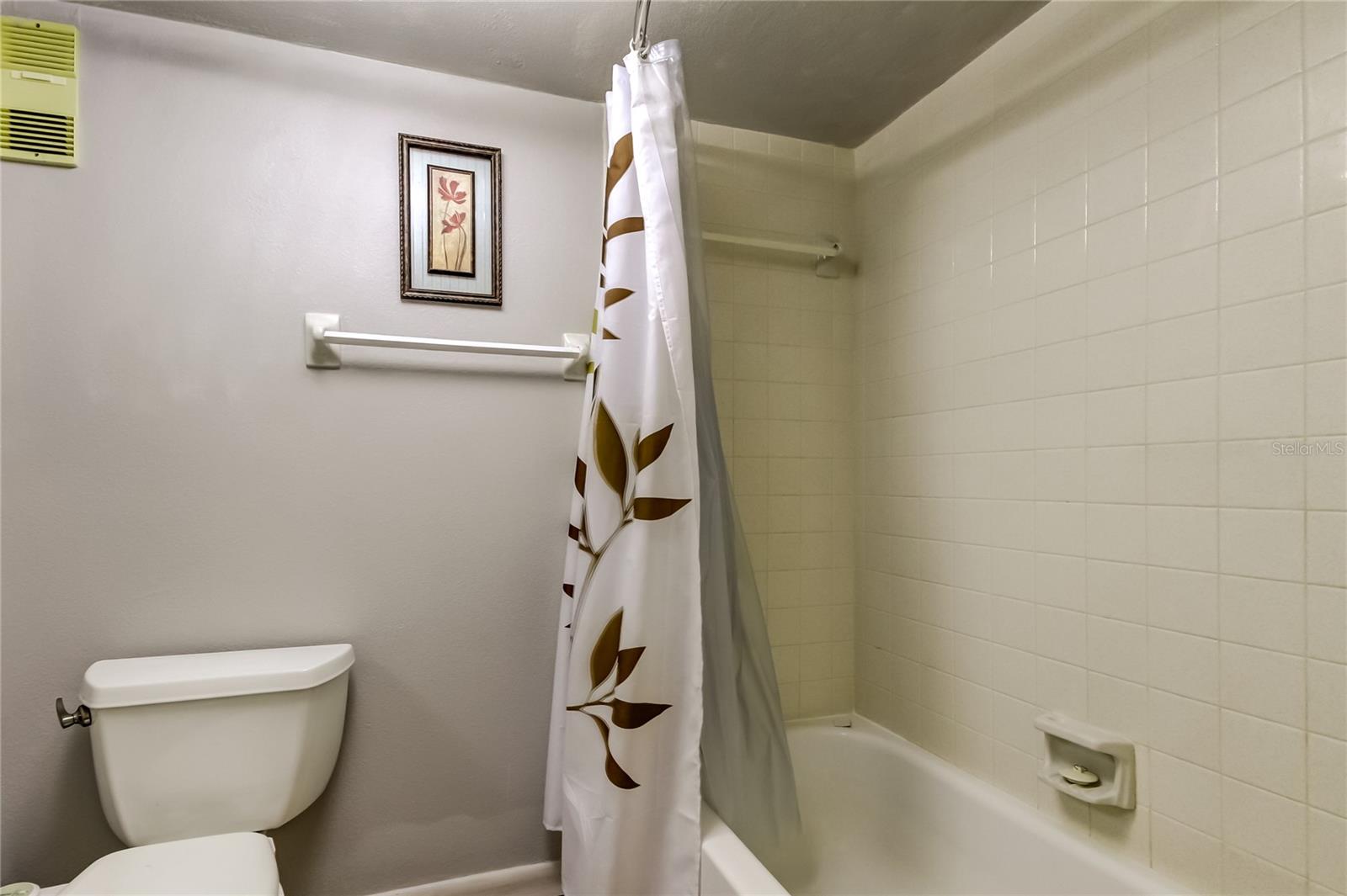 Image 32 of 53 For 700 Starkey Road 1216