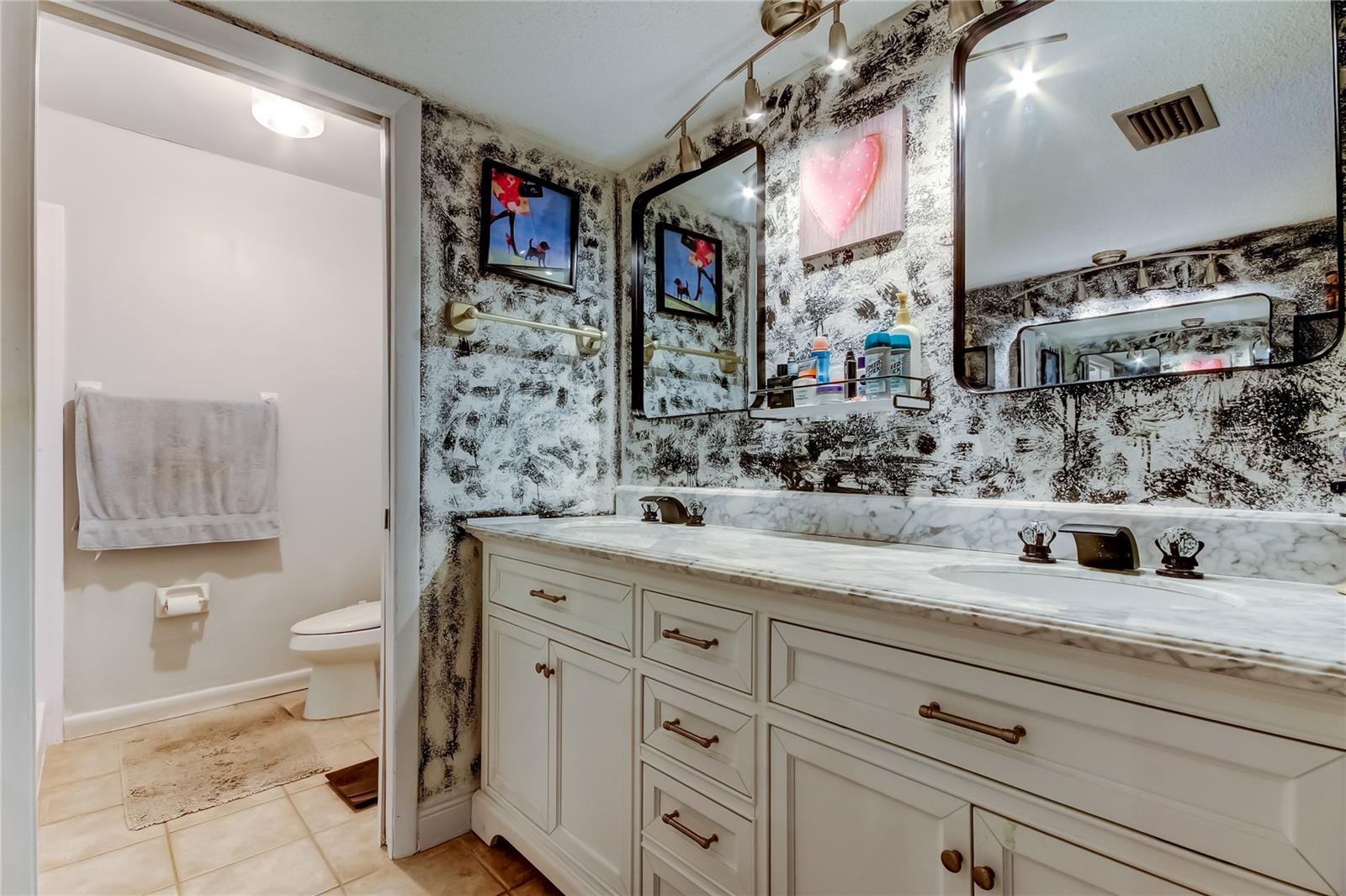 Image 38 of 53 For 700 Starkey Road 1216
