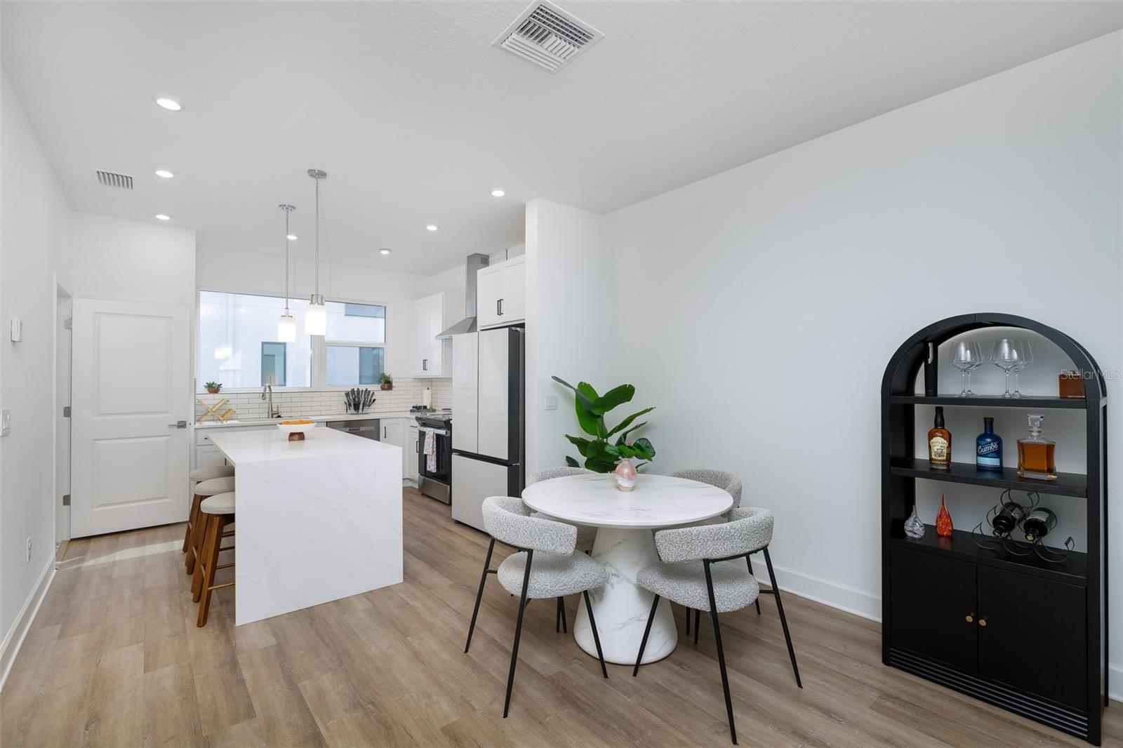 Image 6 of 21 For 317 15th Street N
