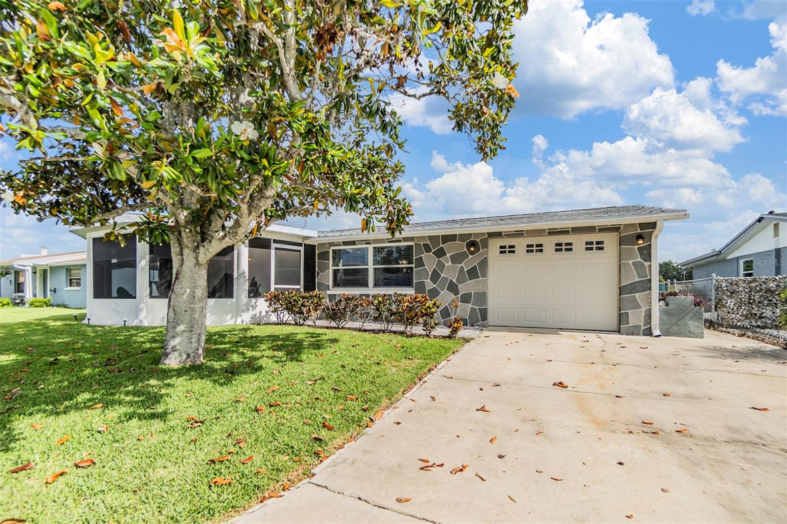Details for 4041 Star Island Drive, HOLIDAY, FL 34691