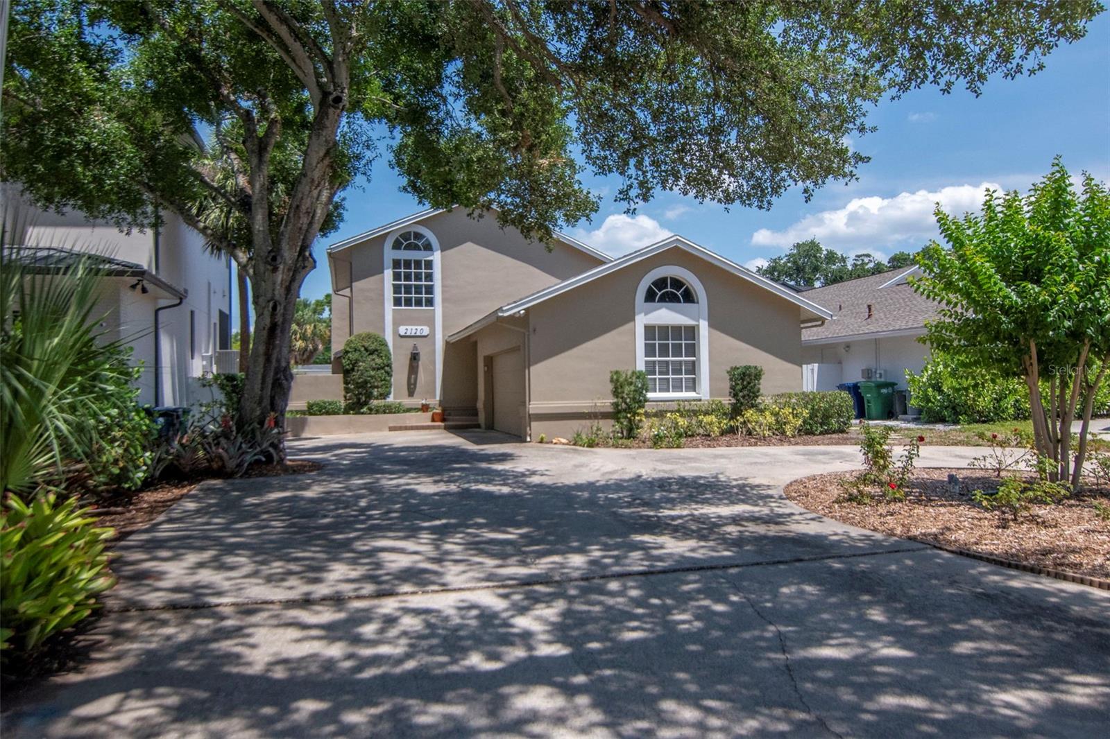 Image 13 of 35 For 2120 Hesperides Street