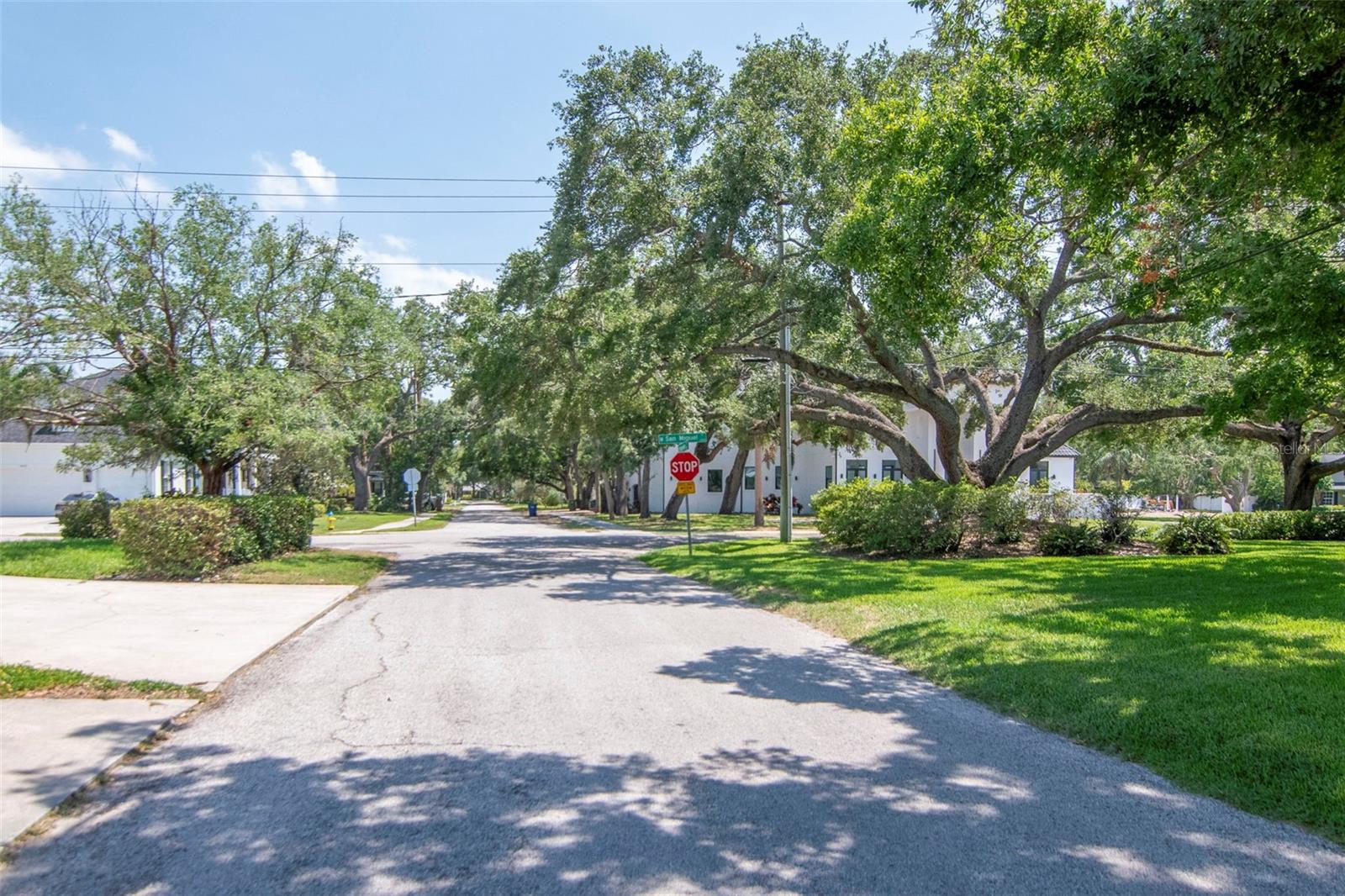 Image 14 of 35 For 2120 Hesperides Street