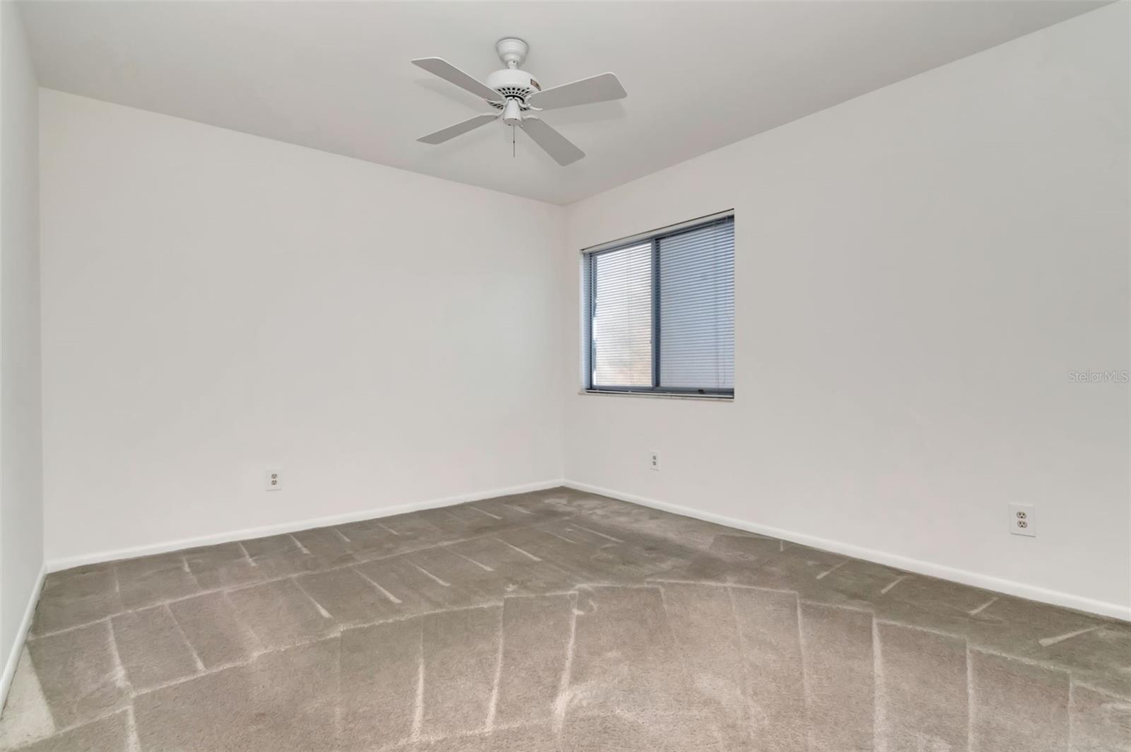 Image 23 of 35 For 2120 Hesperides Street