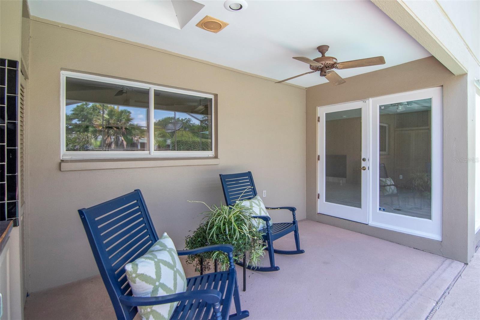 Image 3 of 35 For 2120 Hesperides Street