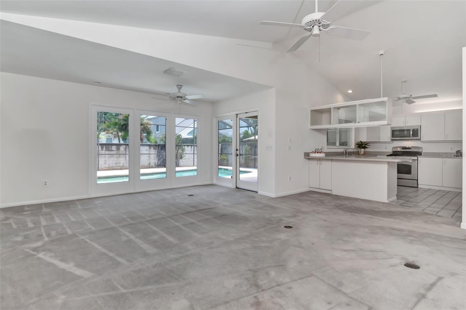 Image 9 of 35 For 2120 Hesperides Street