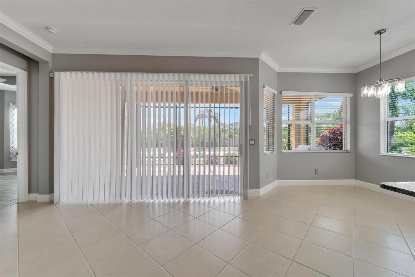 Image 20 of 50 For 1643 Emerald Dunes Drive