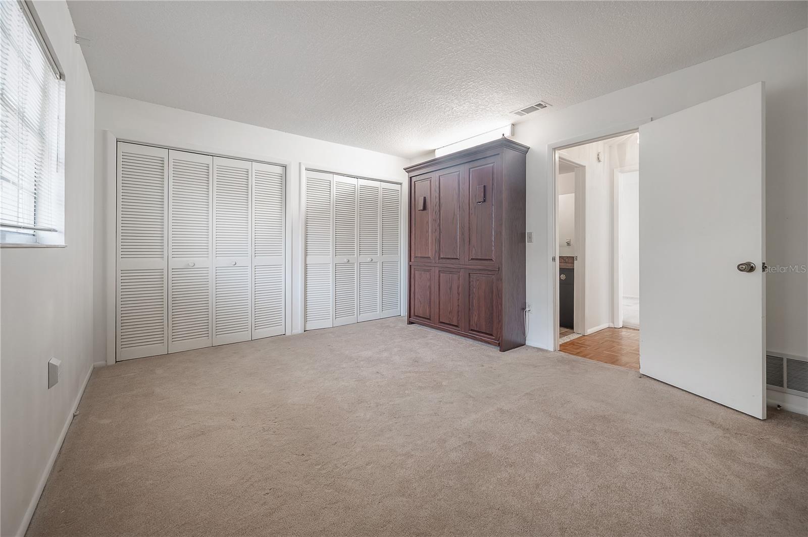 Listing photo id 20 for 4435 Sail Drive