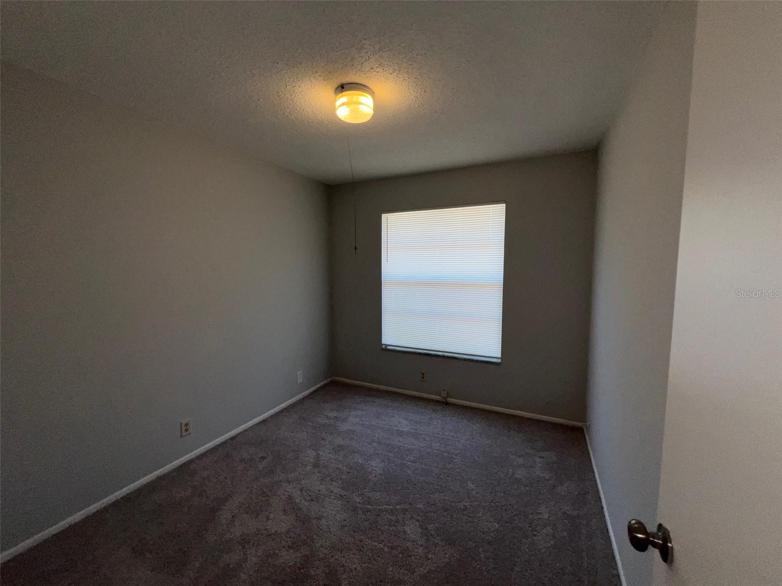 Listing photo id 8 for 14667 Pine Glen Creek 14667