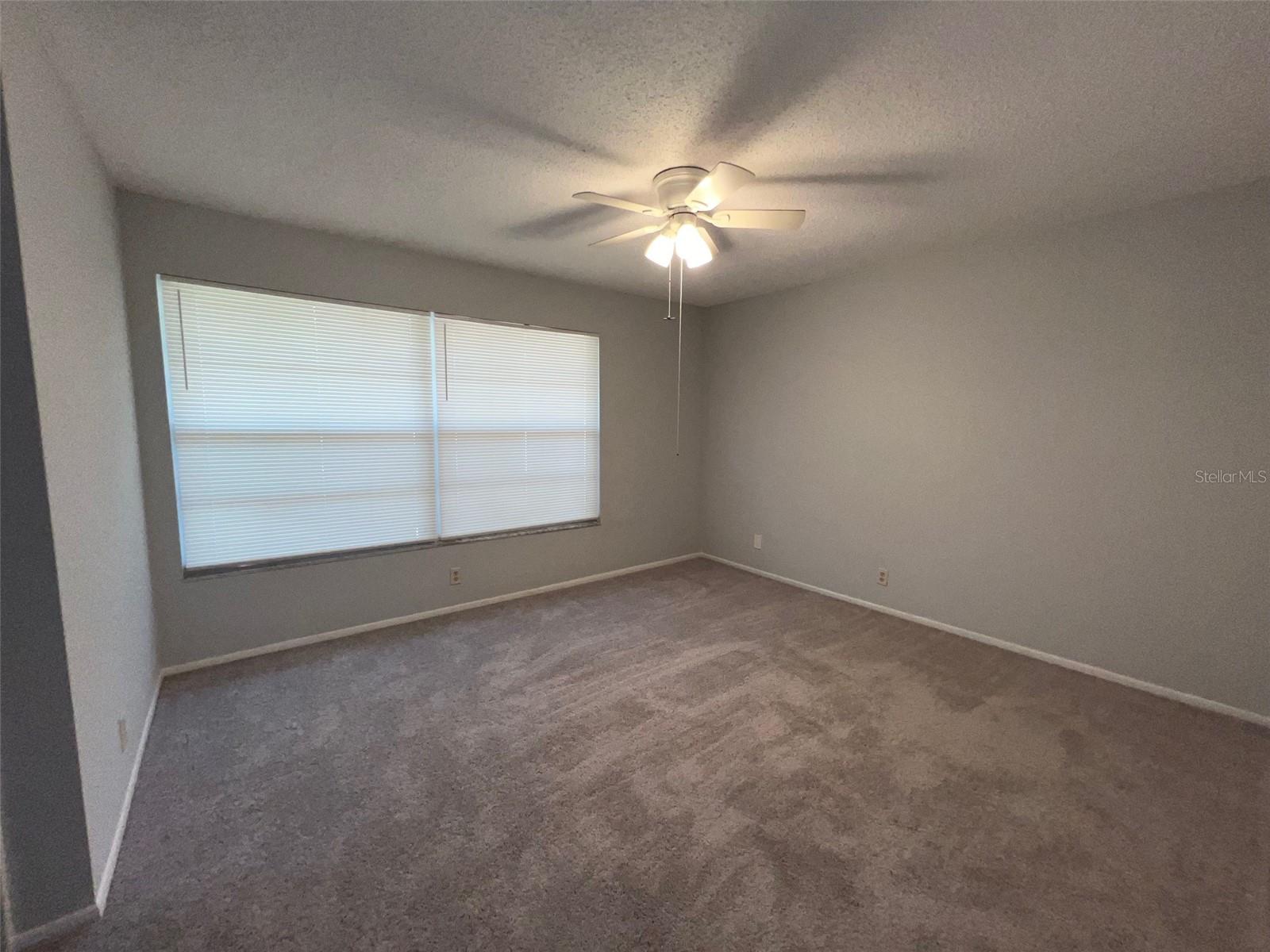 Listing photo id 6 for 14667 Pine Glen Creek 14667