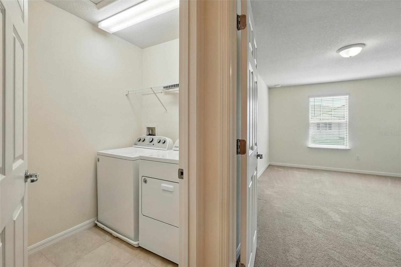 Listing photo id 22 for 5024 Sylvester Loop