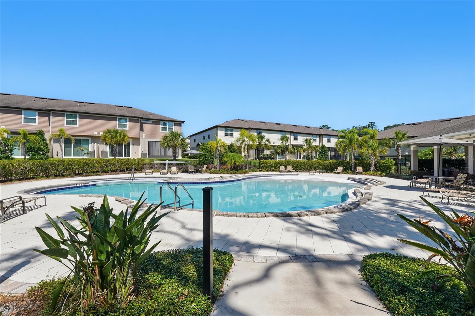 Listing photo id 27 for 5024 Sylvester Loop