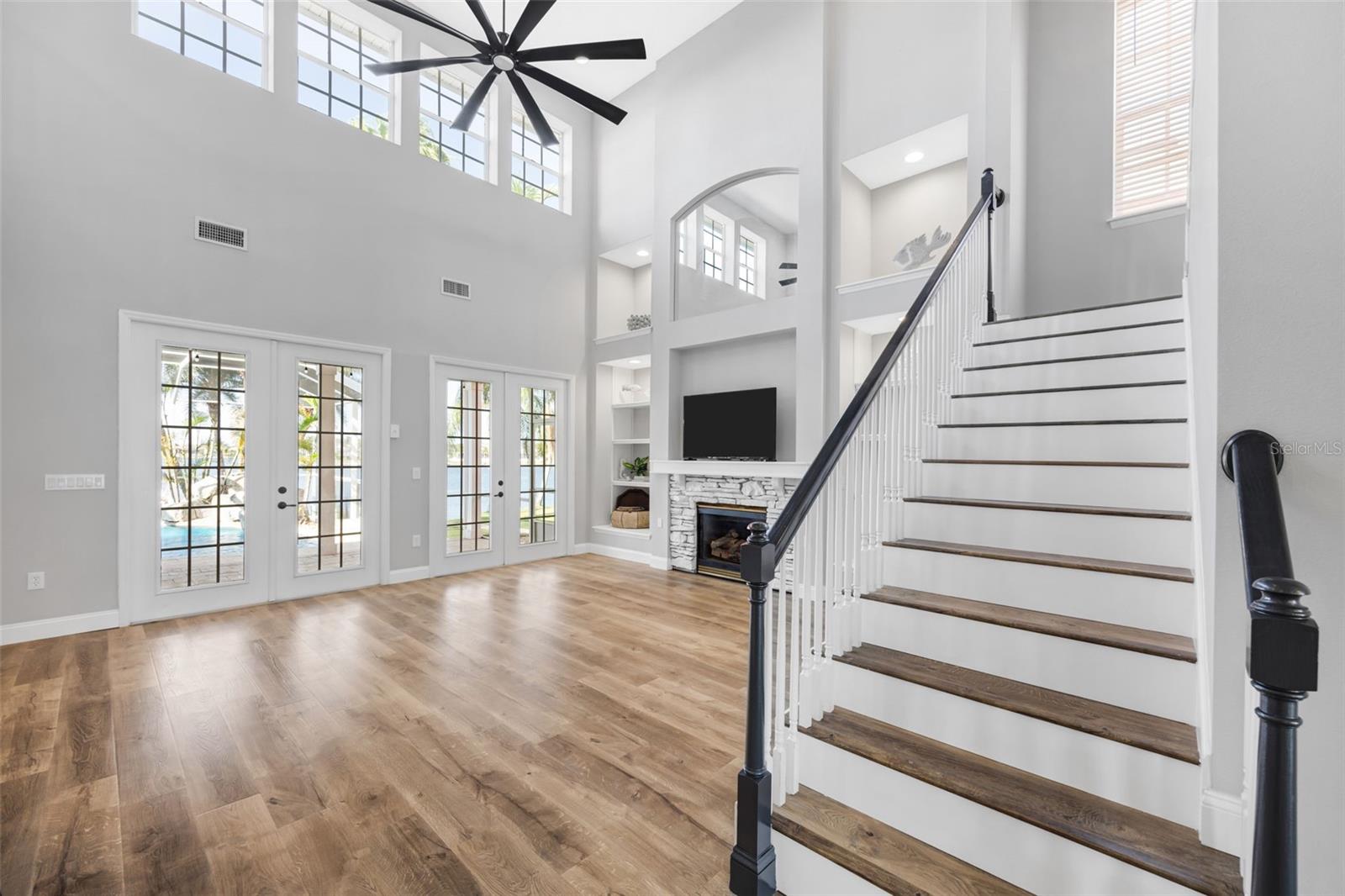Image 18 of 100 For 5225 Brighton Shore Drive