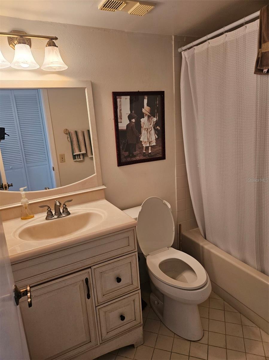 Image 10 of 19 For 6269 Palma Del Mar Boulevard S 306