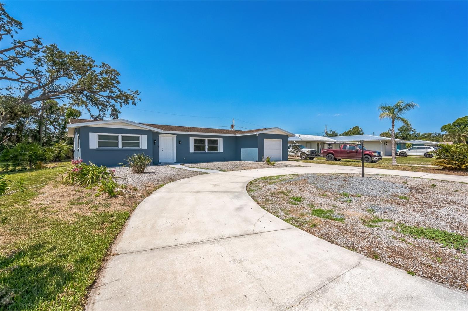 Details for 315 Dorchester Drive, VENICE, FL 34293