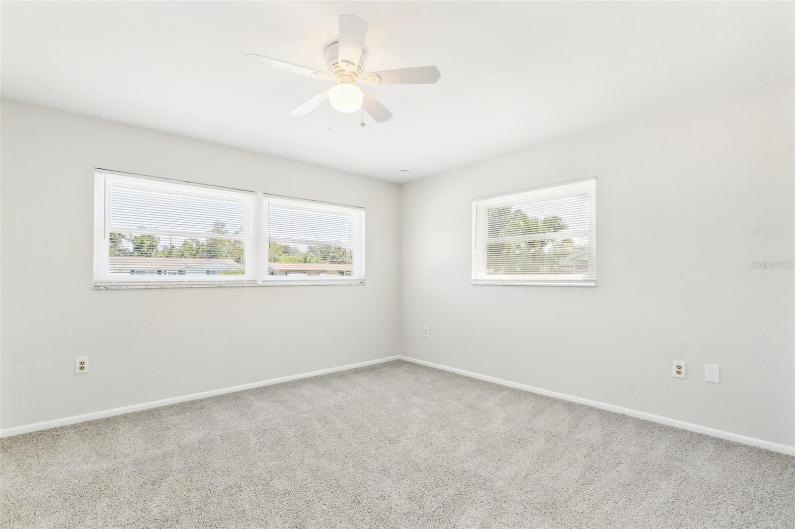 Image 17 of 21 For 315 Dorchester Drive