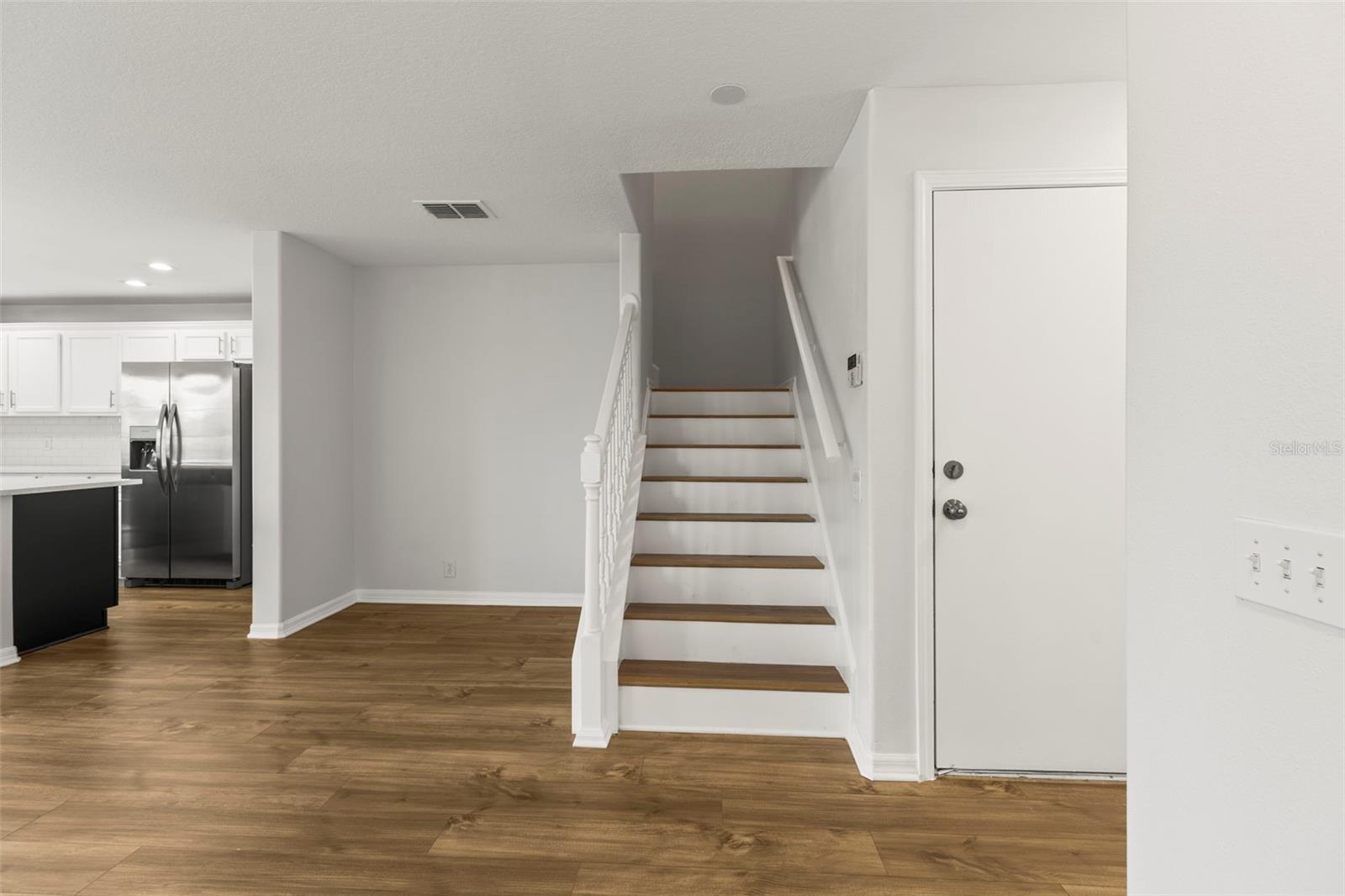 Image 13 of 30 For 2032 Sunset Meadow Drive