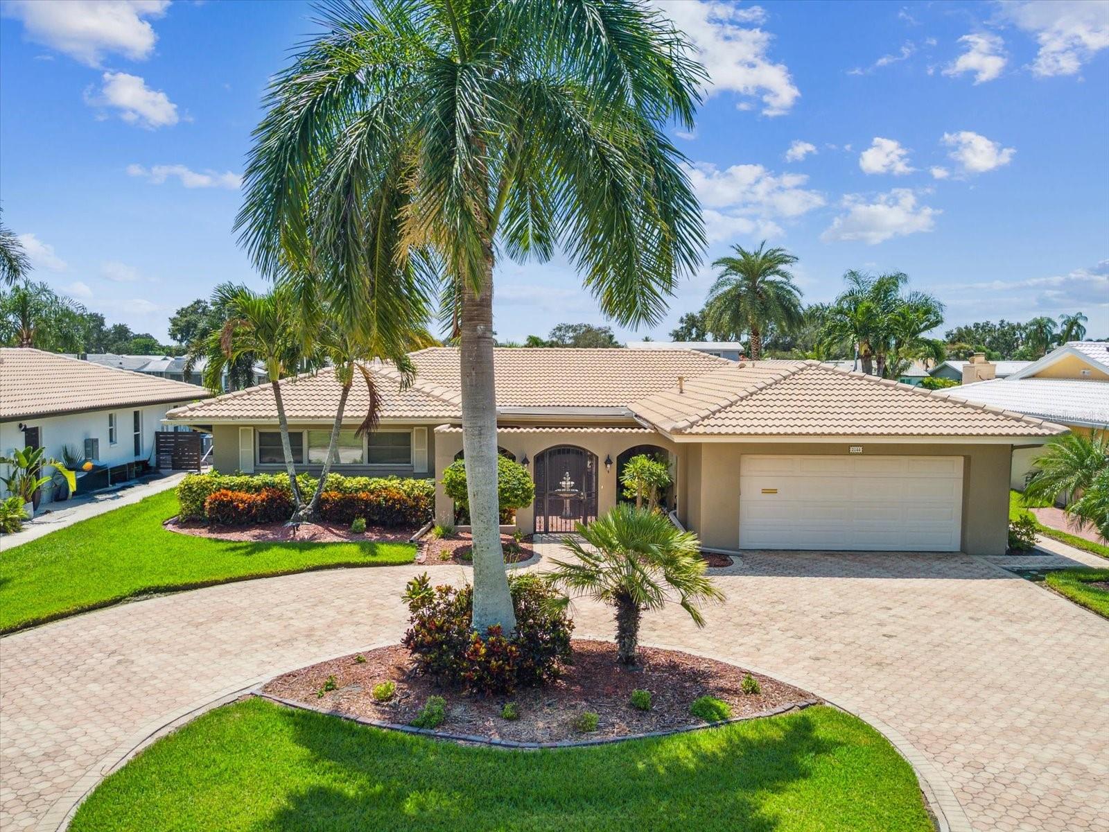 Details for 2044 Michigan Avenue Ne, ST PETERSBURG, FL 33703