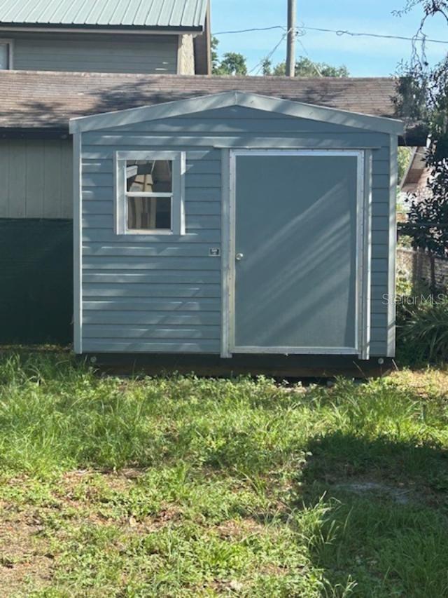 Image 15 of 17 For 11127 Mahin Lane