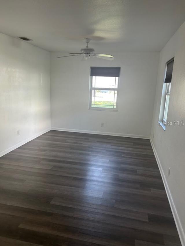 Image 4 of 17 For 11127 Mahin Lane
