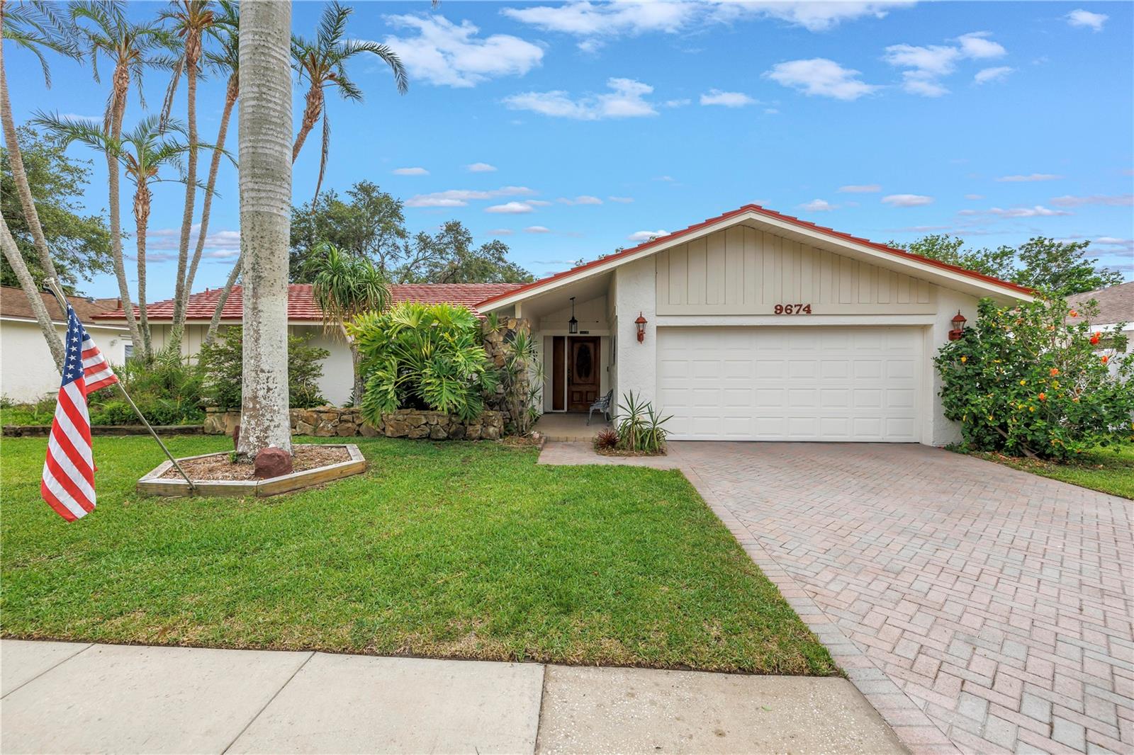 Details for 9674 104th Avenue, LARGO, FL 33773