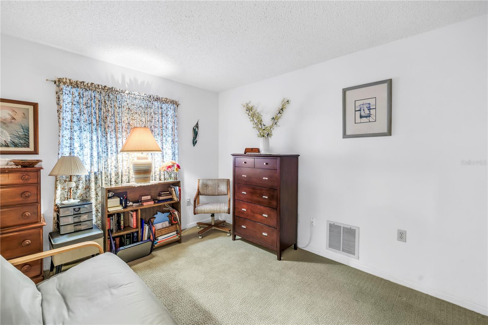 Image 16 of 28 For 9674 104th Avenue