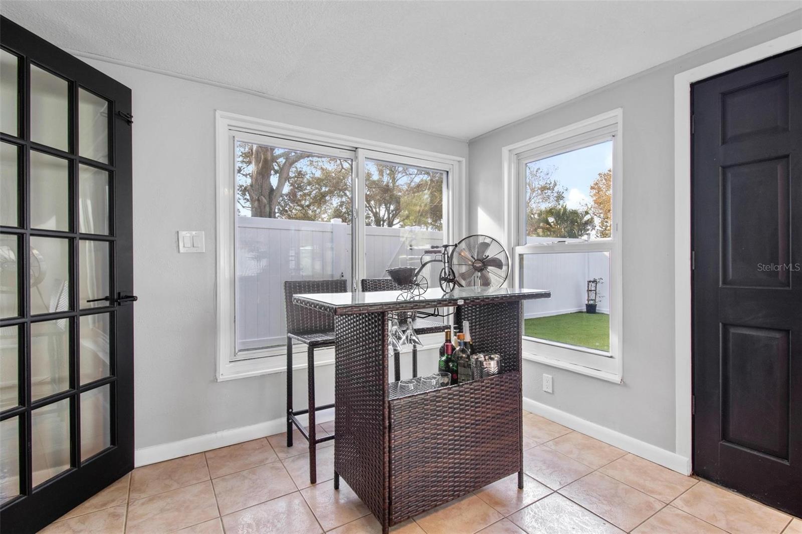 Image 10 of 25 For 6849 13 Th Street N