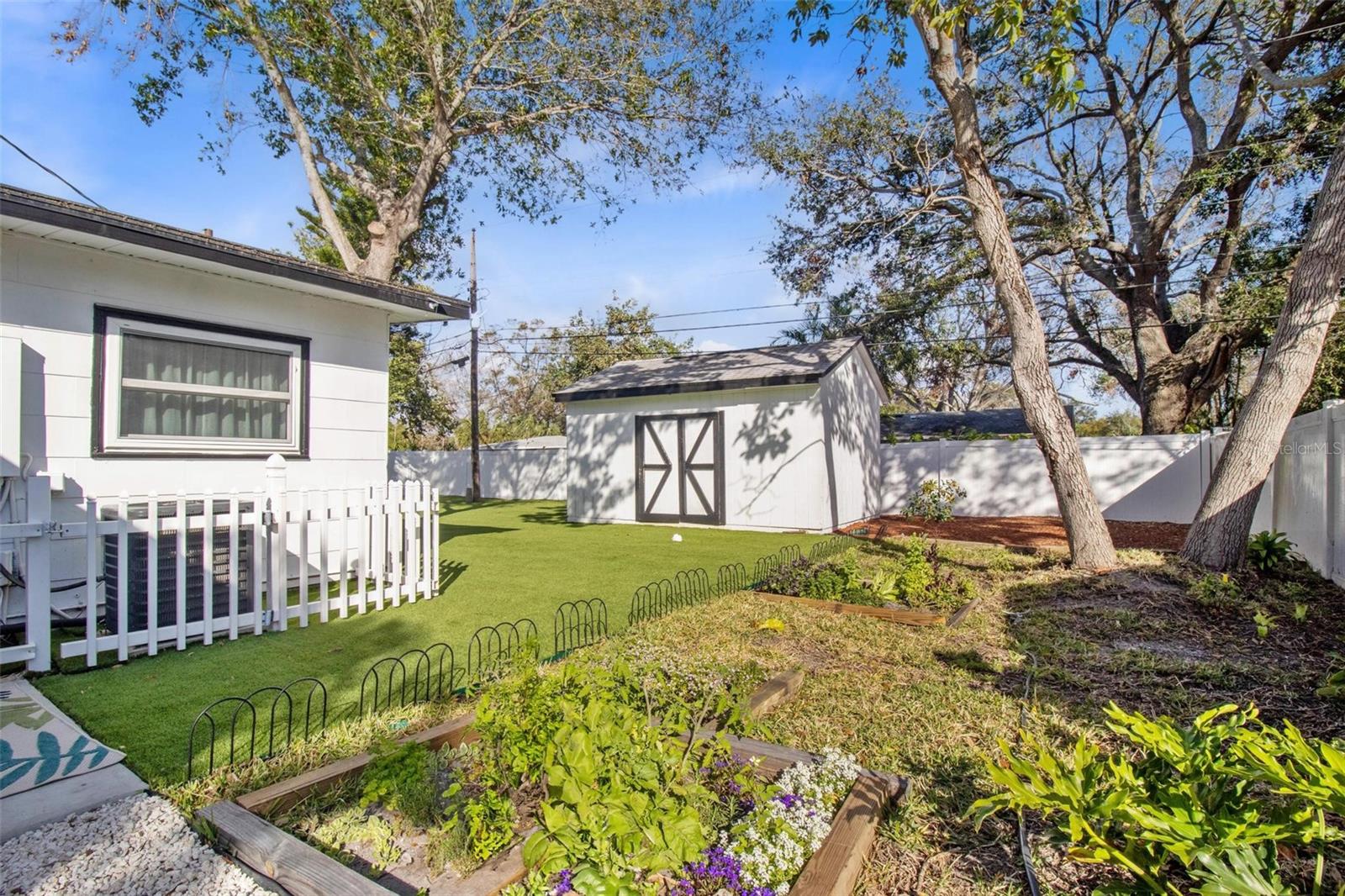 Image 2 of 25 For 6849 13 Th Street N