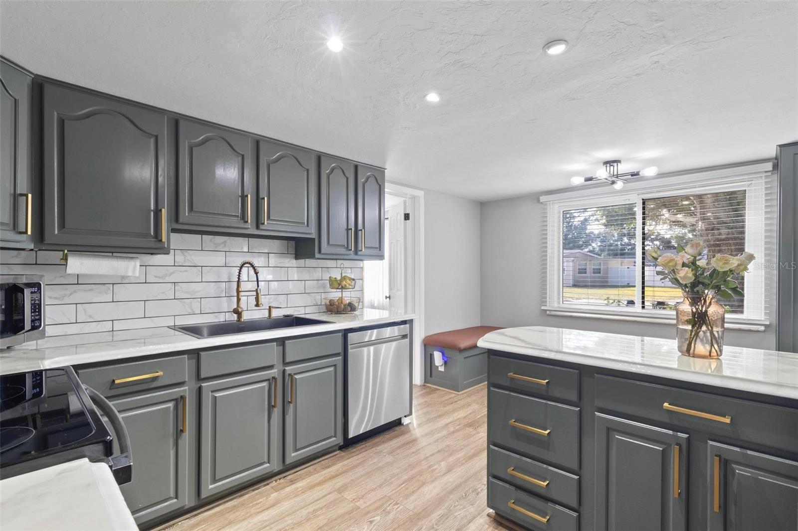 Image 8 of 25 For 6849 13 Th Street N