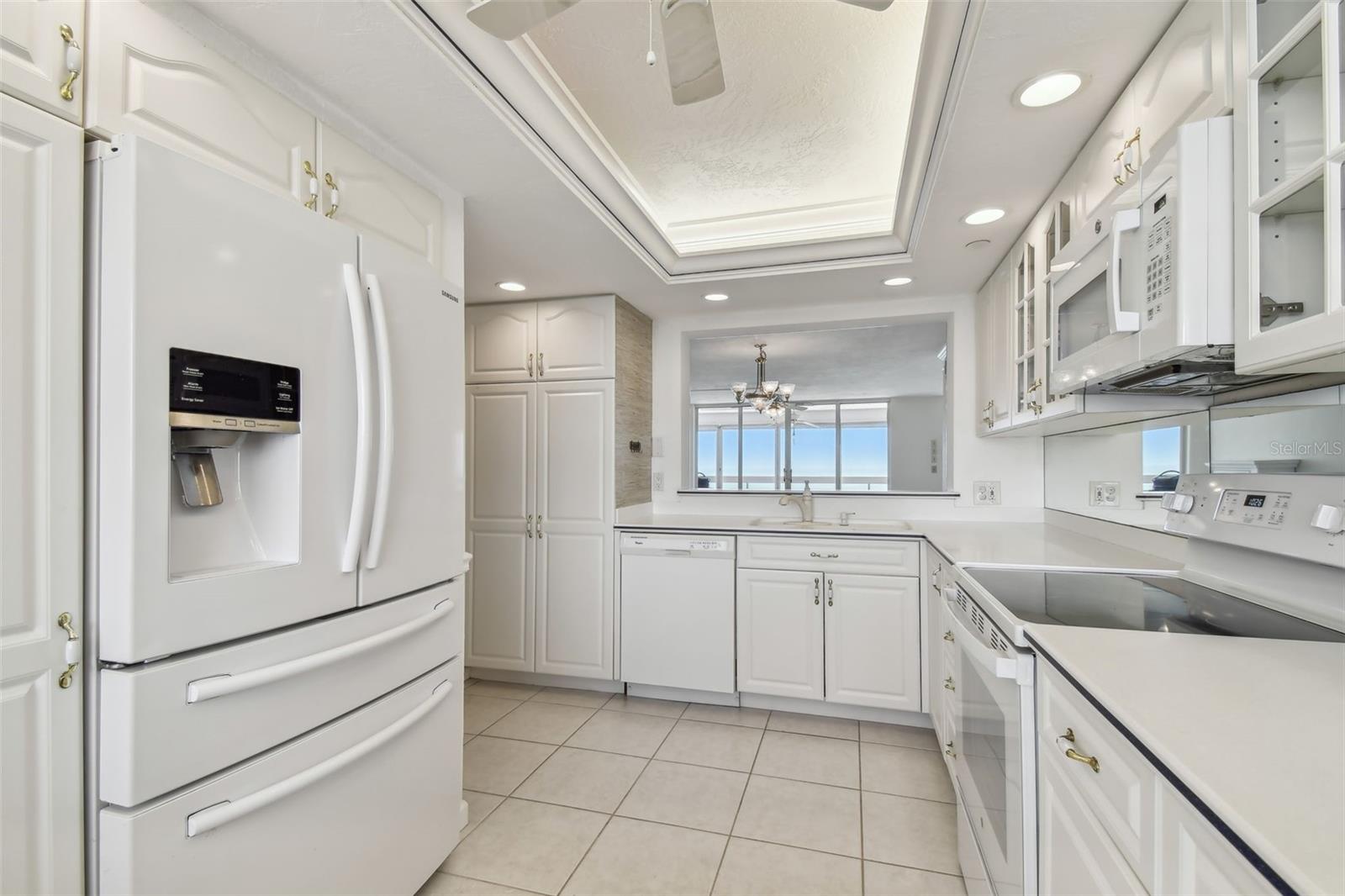 Image 15 of 51 For 17900 Gulf Boulevard 16c