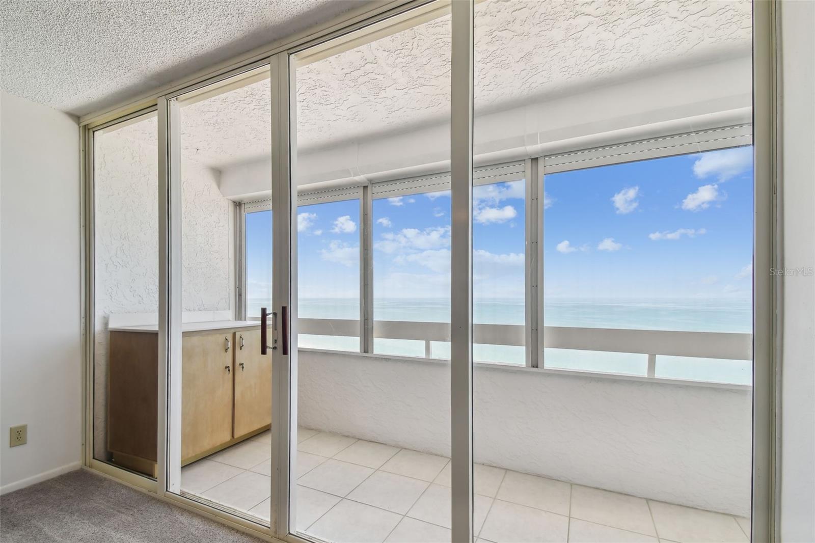 Image 39 of 51 For 17900 Gulf Boulevard 16c