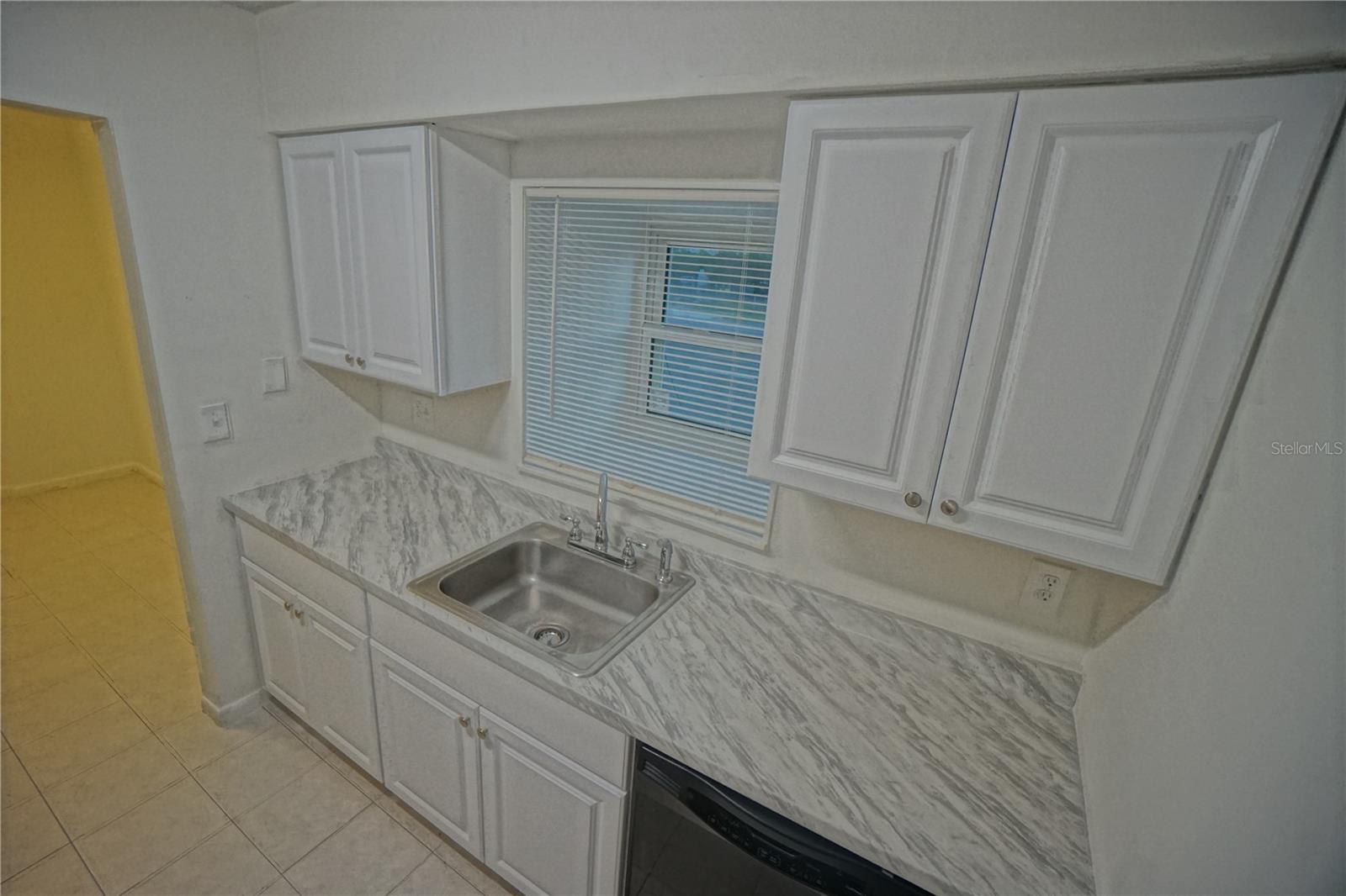 Image 6 of 22 For 9203 Tudor Drive N201