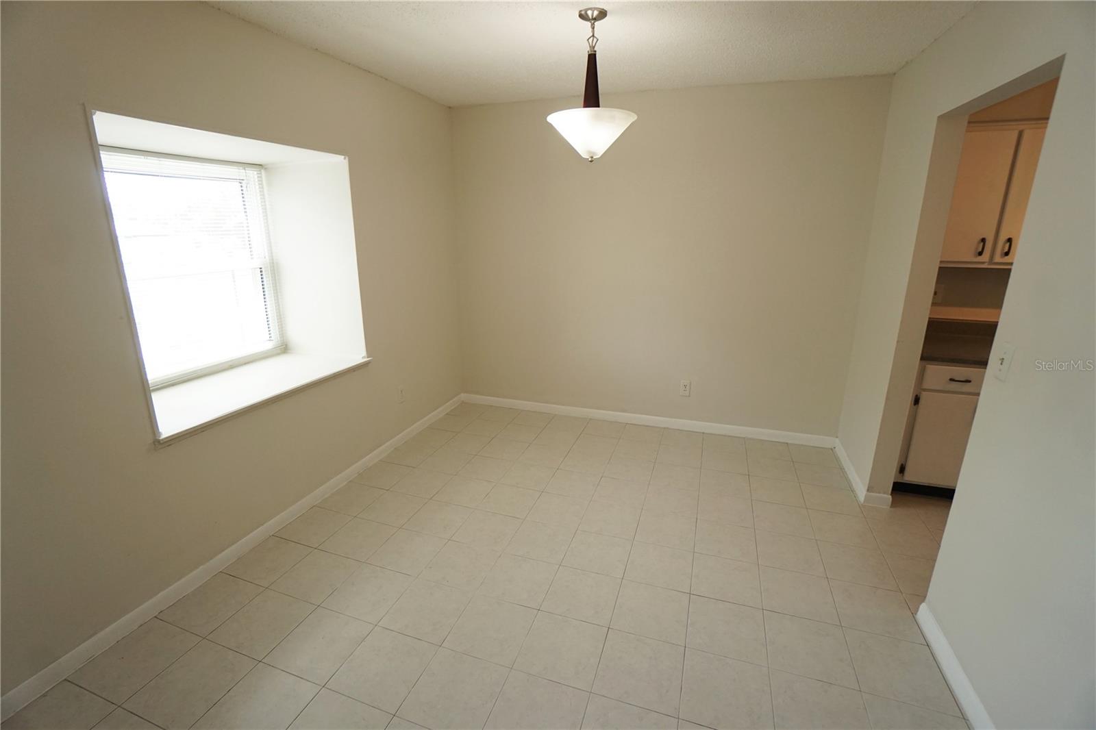 Image 8 of 22 For 9203 Tudor Drive N201