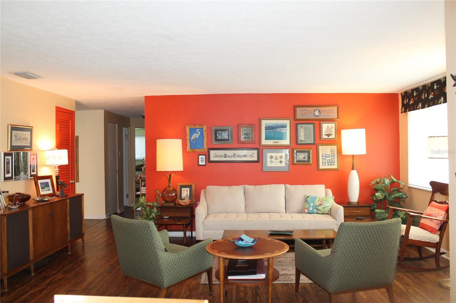 Image 5 of 37 For 406 2nd Street Sw