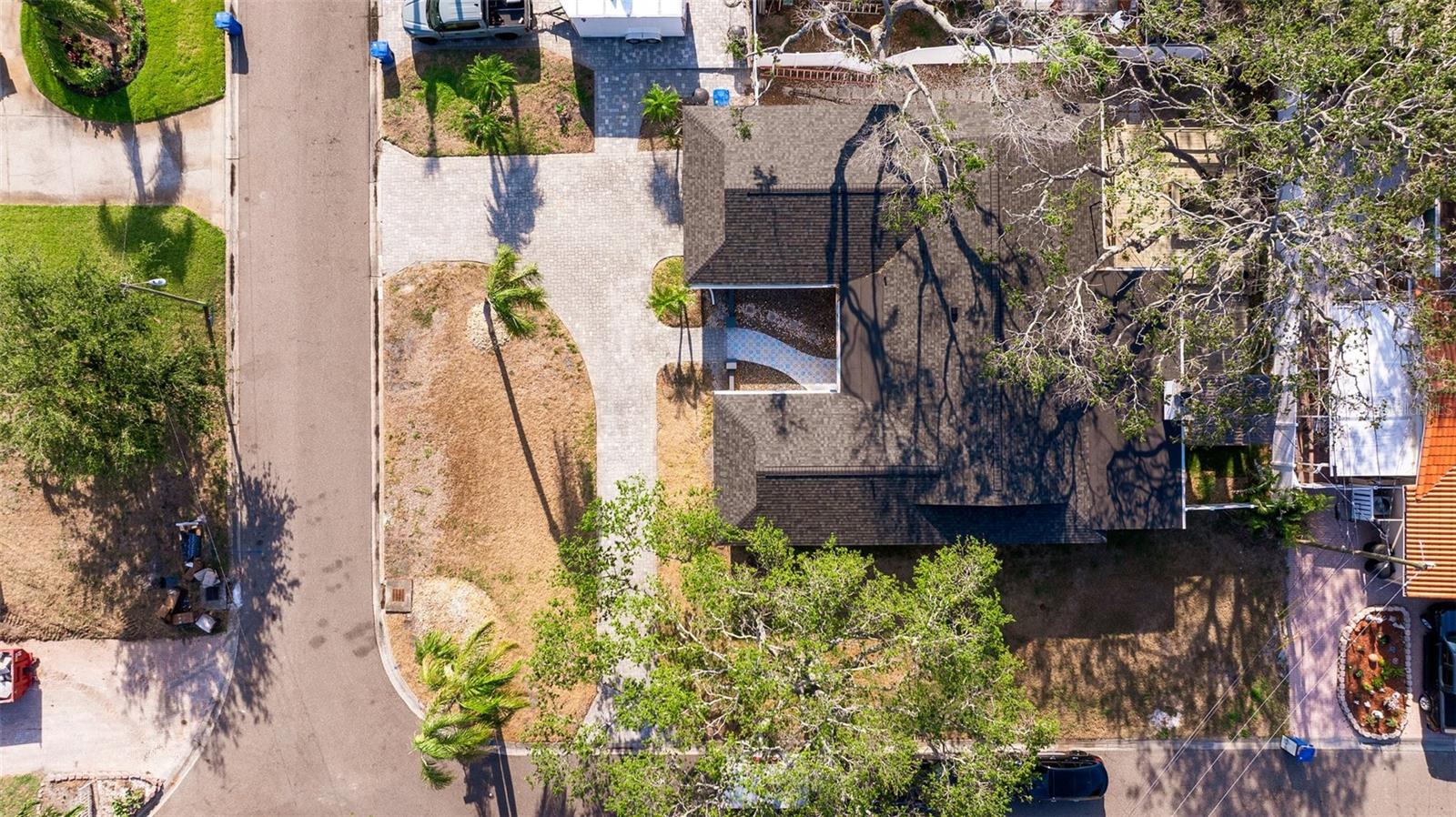 Image 37 of 44 For 8296 33rd Avenue N