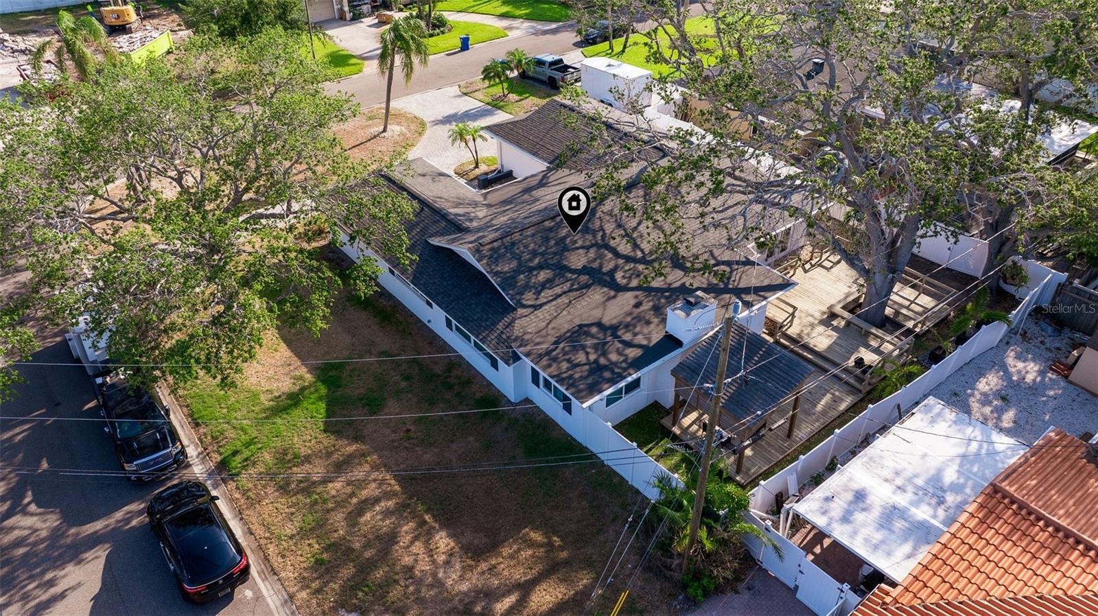 Image 38 of 44 For 8296 33rd Avenue N
