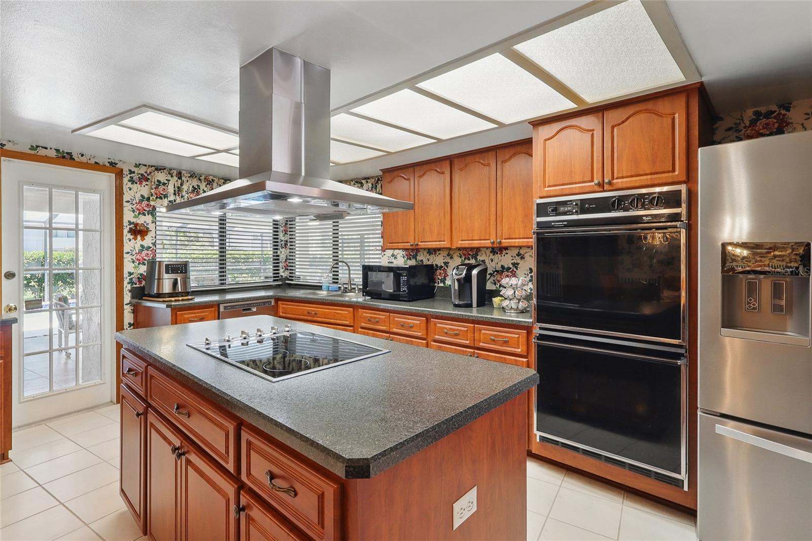 Image 21 of 35 For 14168 Fennsbury Drive